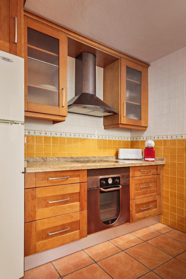 Sunny Beach Apartment Estepona Bagian luar foto